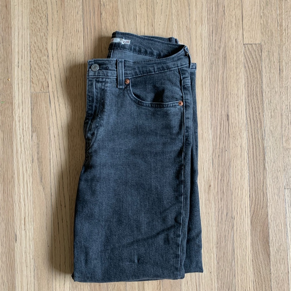 Levi Mom Jean